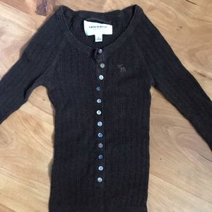 Super stretchy shirt!